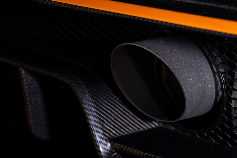 Illustration for article titled The Aston Martin Vantage GT3: The Ultimate V12 Lightweight